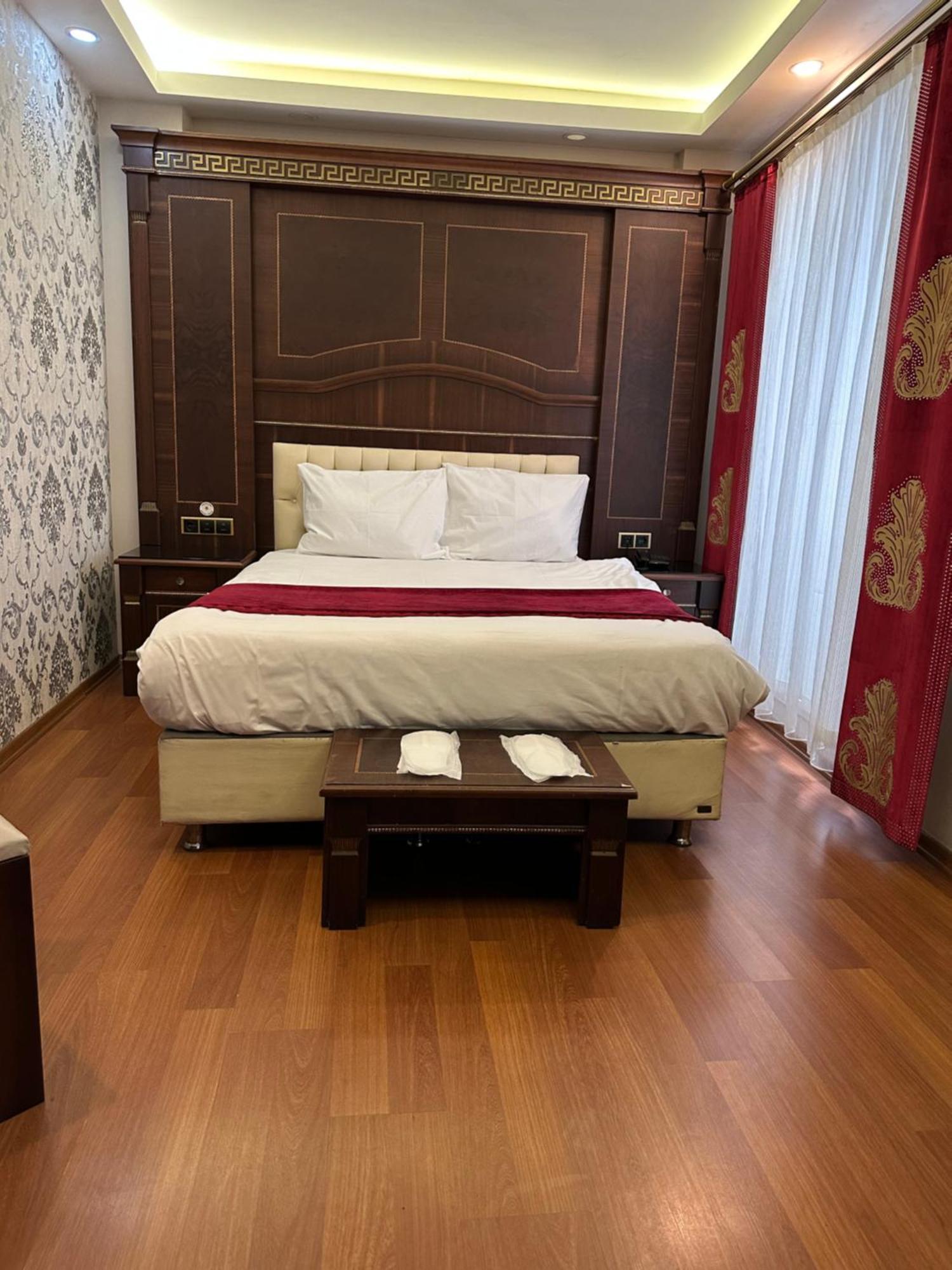 איסטמבול Napolyon Hotel מראה חיצוני תמונה