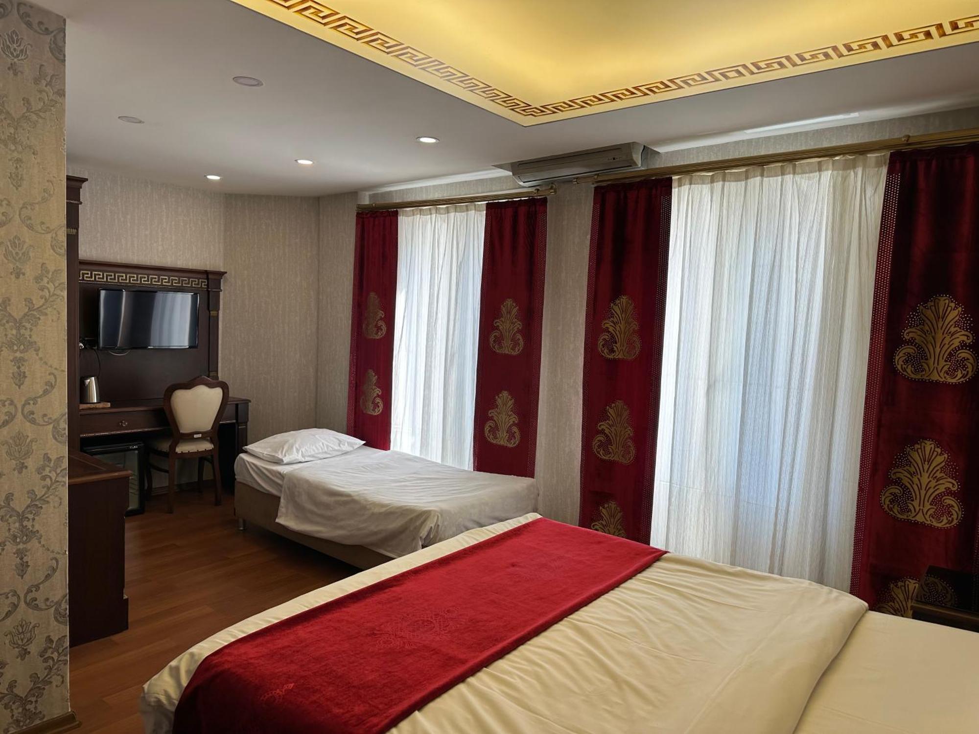 איסטמבול Napolyon Hotel מראה חיצוני תמונה